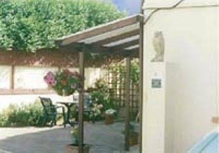 The New Inn Guest House Bridgend  Bagian luar foto